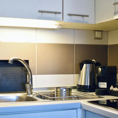 Apartment Aristoteles Square *