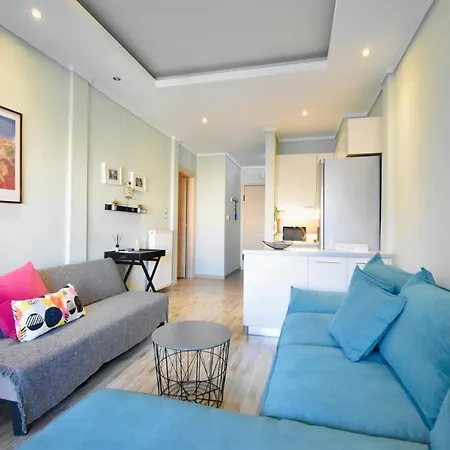 Apartment Aristoteles Square *