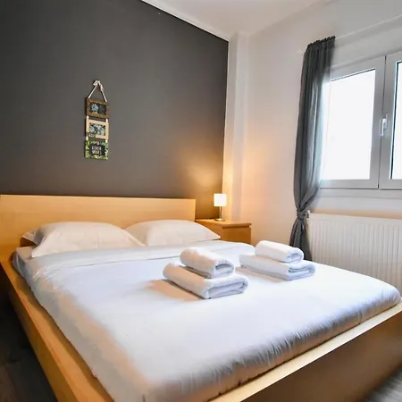 Aristoteles Square Apartment